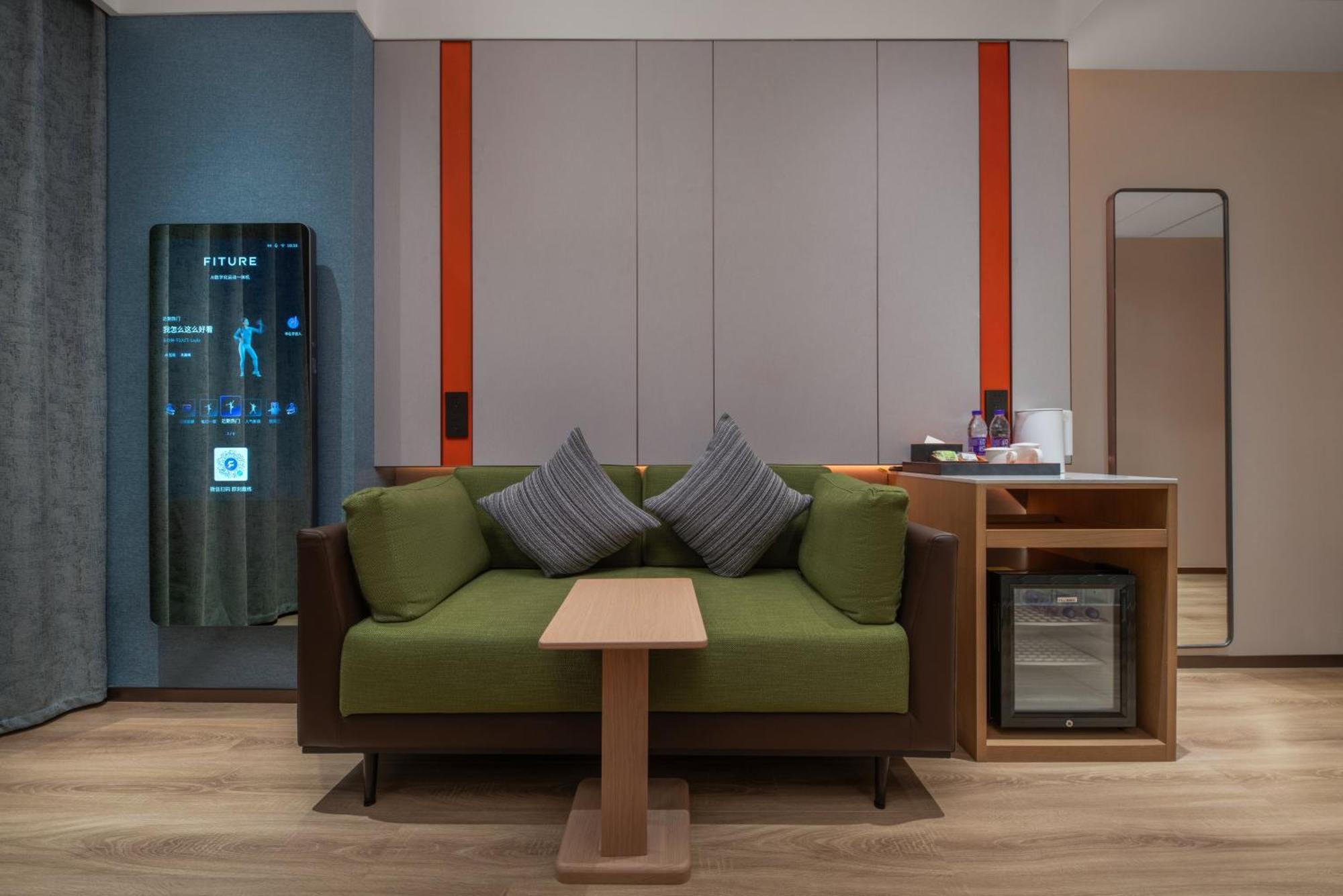 Holiday Inn Express Shangdi Beijing By Ihg L Next To Yuanmingyuan Park & Subway & Qinghe Railway Station & Beijing Sport University L Taxi 15 Minutes To Summer Palace & Peking University & Tsinghua University L 20 Minutes To Badaling Great Wall By Ra Εξωτερικό φωτογραφία