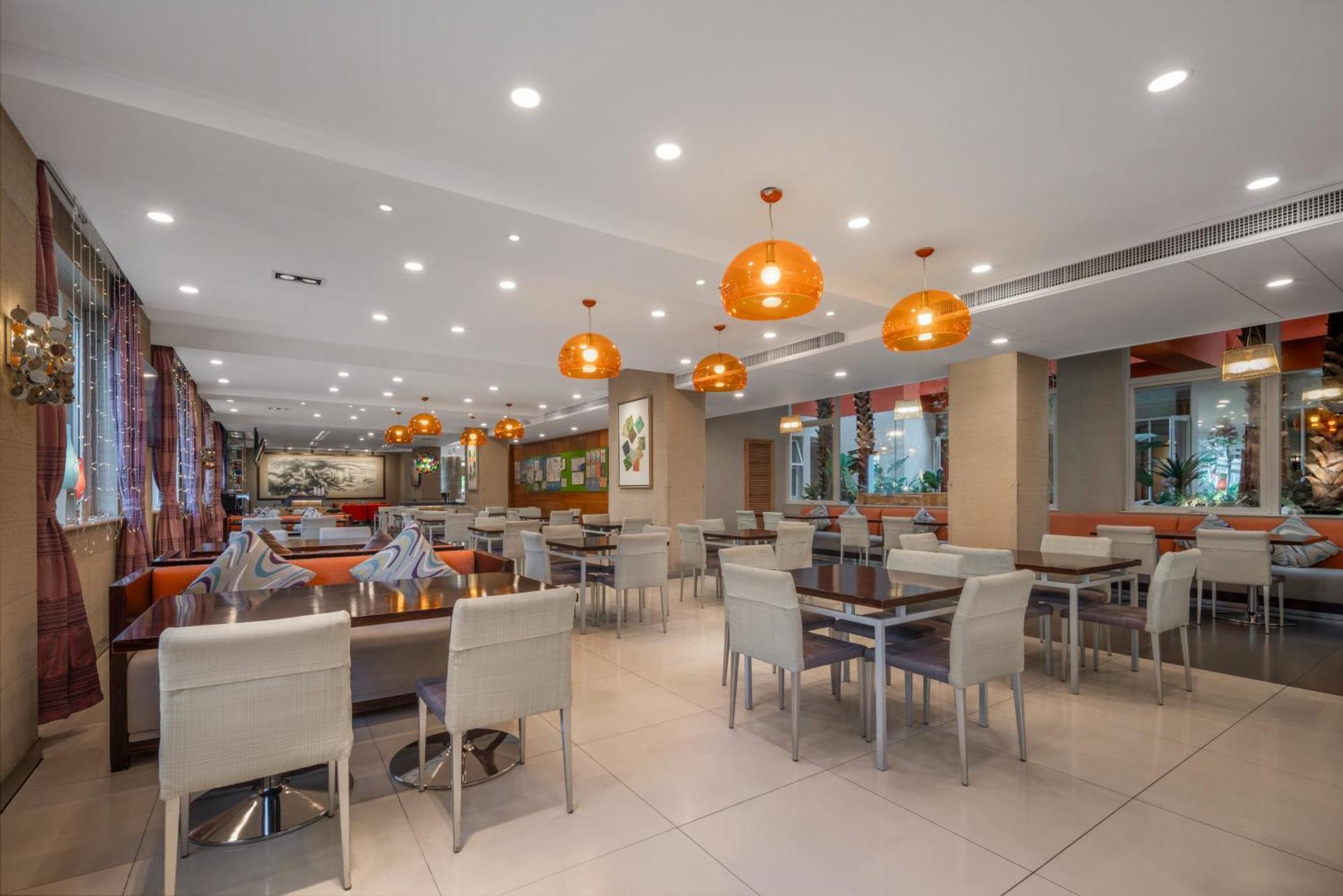 Holiday Inn Express Shangdi Beijing By Ihg L Next To Yuanmingyuan Park & Subway & Qinghe Railway Station & Beijing Sport University L Taxi 15 Minutes To Summer Palace & Peking University & Tsinghua University L 20 Minutes To Badaling Great Wall By Ra Εξωτερικό φωτογραφία