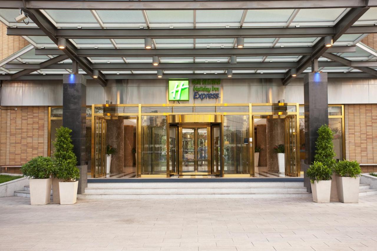 Holiday Inn Express Shangdi Beijing By Ihg L Next To Yuanmingyuan Park & Subway & Qinghe Railway Station & Beijing Sport University L Taxi 15 Minutes To Summer Palace & Peking University & Tsinghua University L 20 Minutes To Badaling Great Wall By Ra Εξωτερικό φωτογραφία